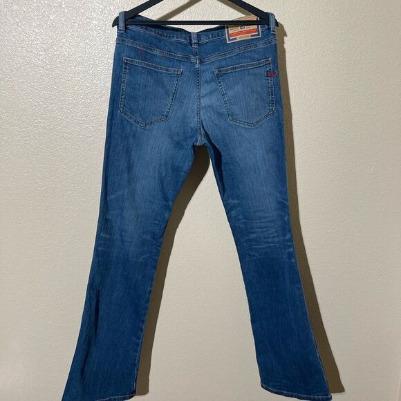 Sold - Picture 2 of 8